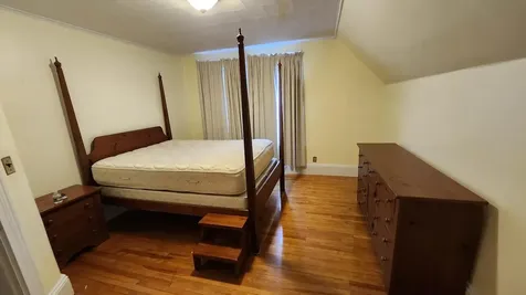 17 Bates Street Millinocket ME 04462