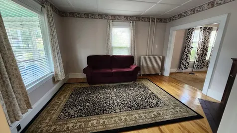 17 Bates Street Millinocket ME 04462