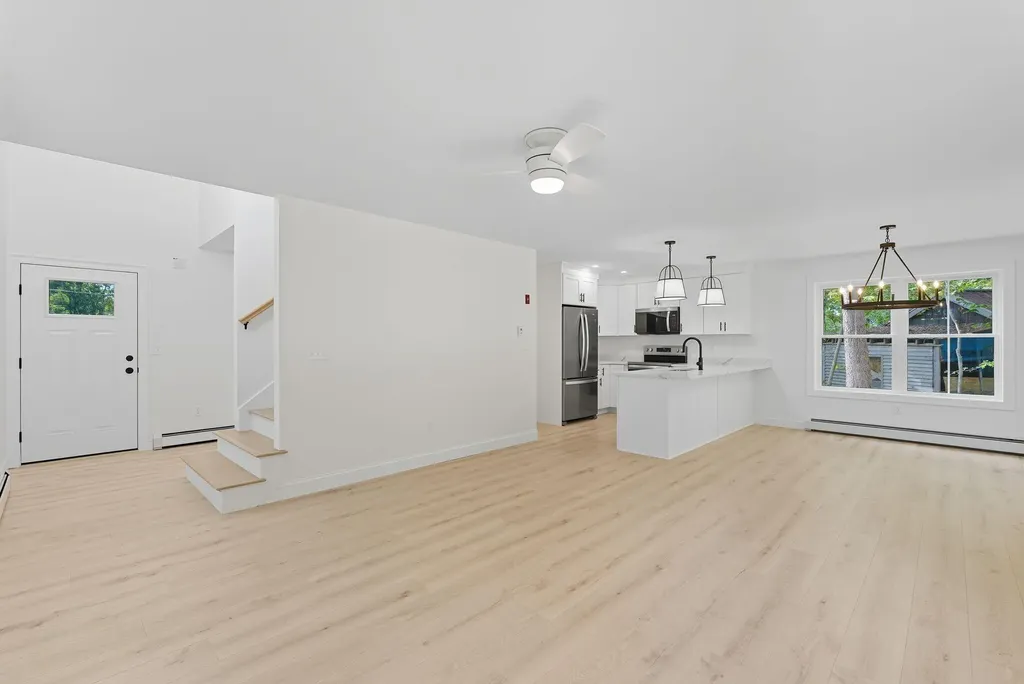 34 Woodland Road Windham ME 04062