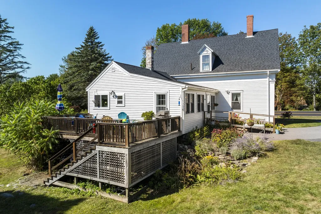 664 Boothbay Road Edgecomb ME 04556