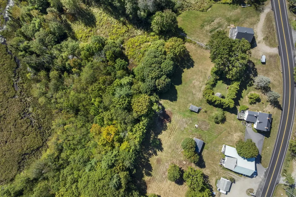 664 Boothbay Road Edgecomb ME 04556