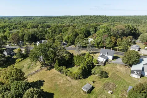 664 Boothbay Road Edgecomb ME 04556