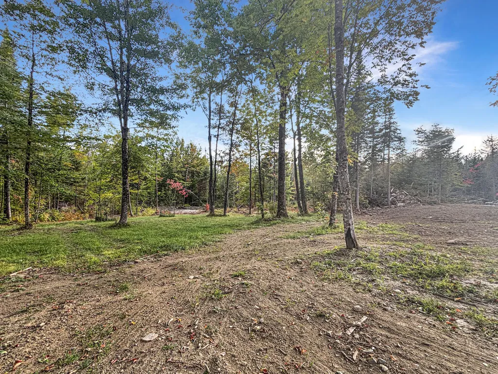 Lot 10 West Road Sangerville ME 04479