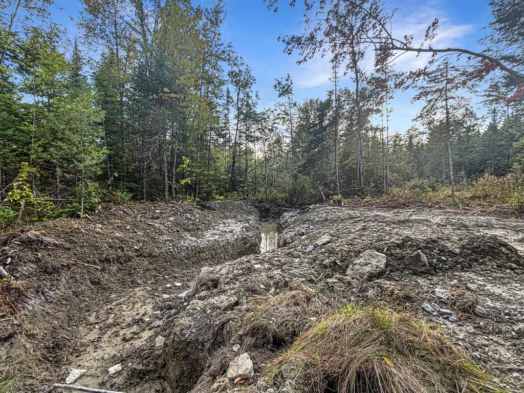 Lot 10 West Road Sangerville ME 04479