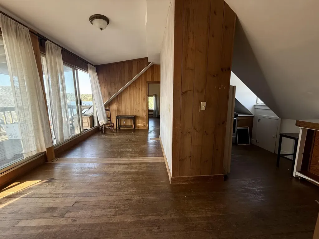 64 Main Street Vinalhaven ME 04863