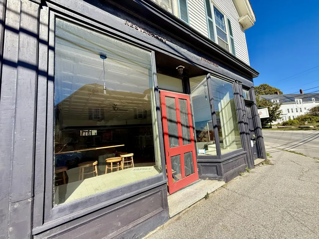 64 Main Street Vinalhaven ME 04863