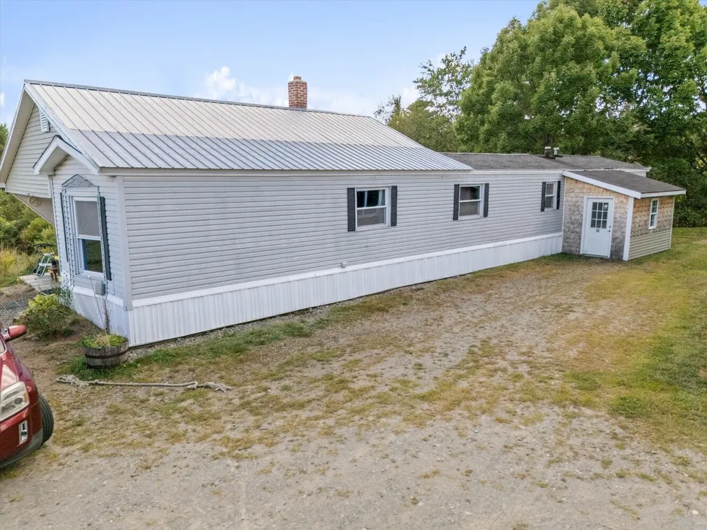 23 Heald Road Anson ME 04911