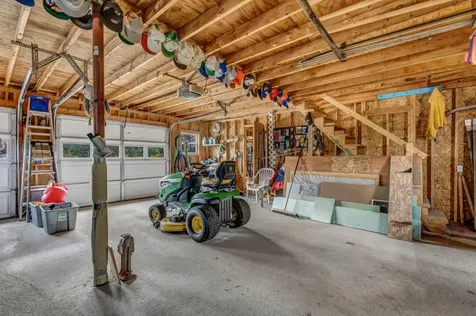 619 Main Road Eddington ME 04428