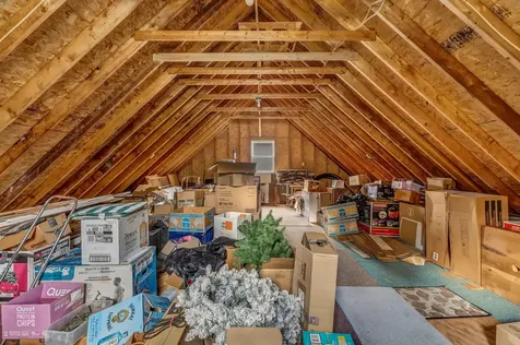 619 Main Road Eddington ME 04428