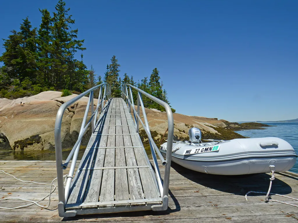 70 Island Retreat Road Swans Island ME 04685