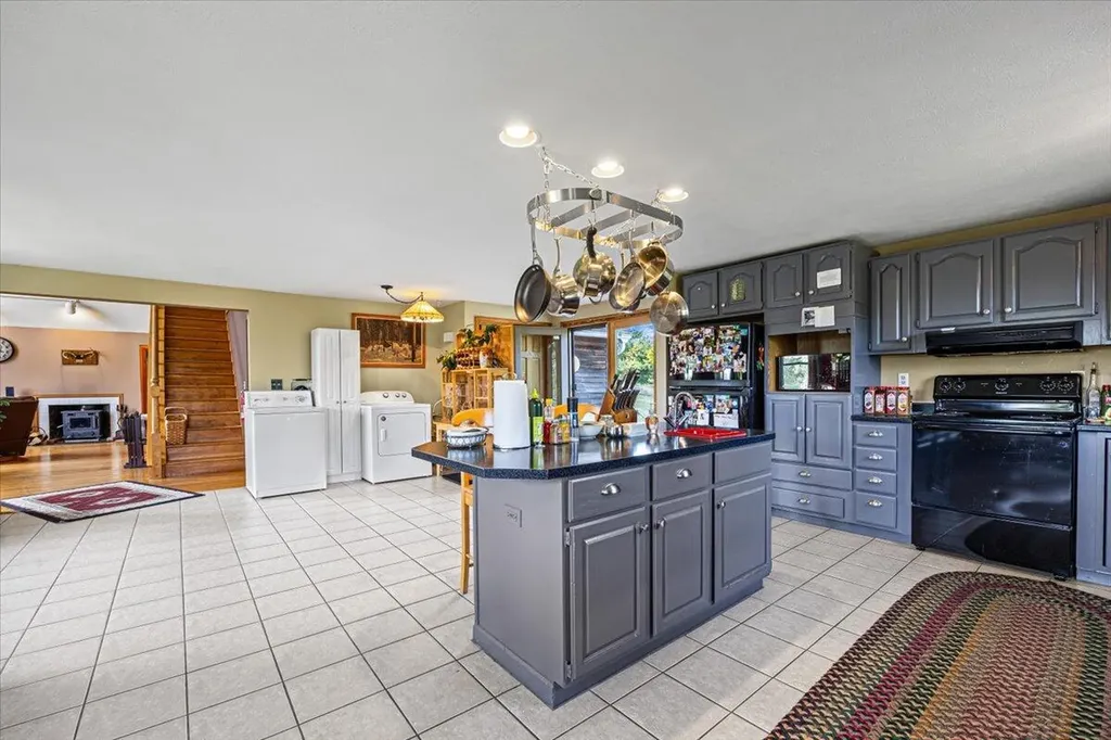 545 Foss Road Limerick ME 04048