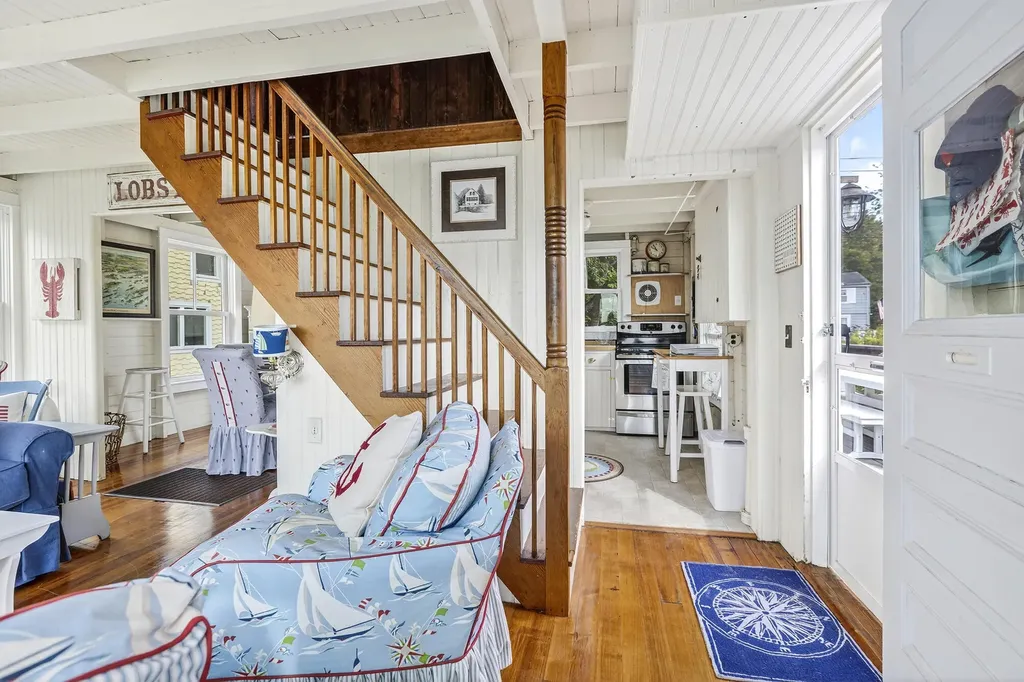 39 Meridian Street Portland ME 04108