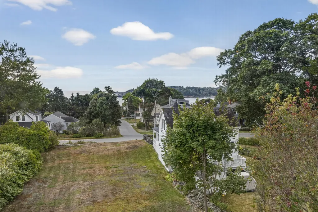 39 Meridian Street Portland ME 04108