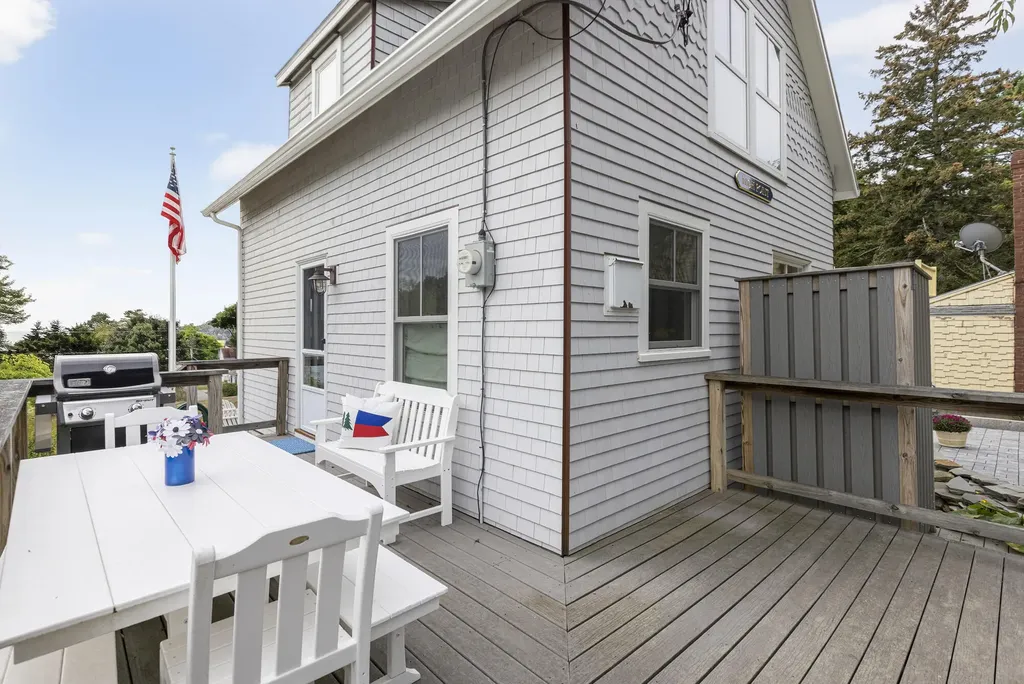 39 Meridian Street Portland ME 04108