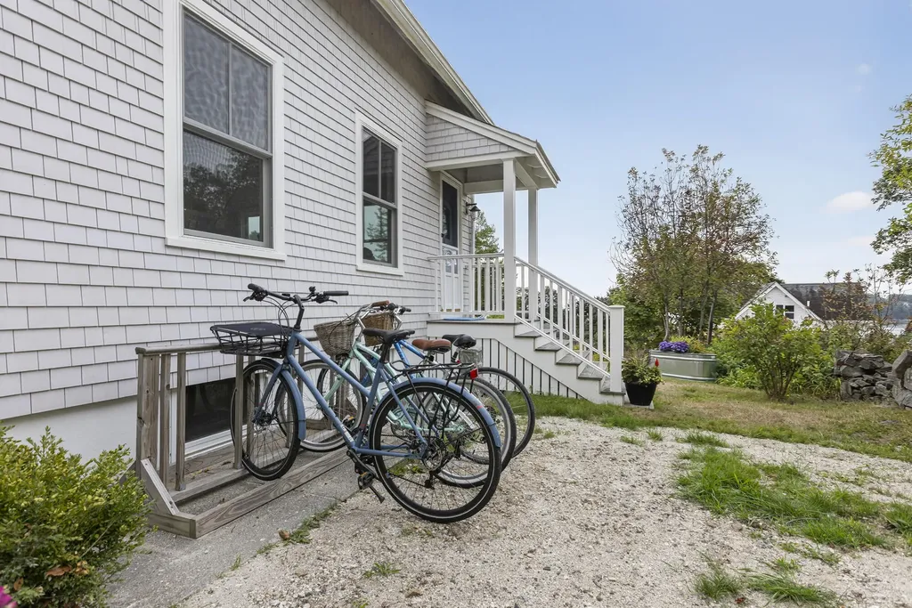 39 Meridian Street Portland ME 04108