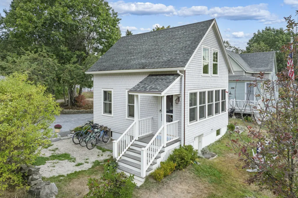 39 Meridian Street Portland ME 04108
