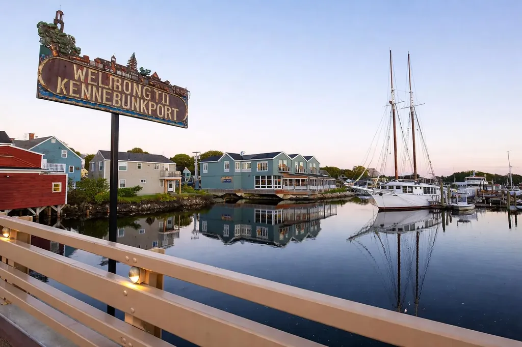 143 Beach Avenue Kennebunk ME 04043