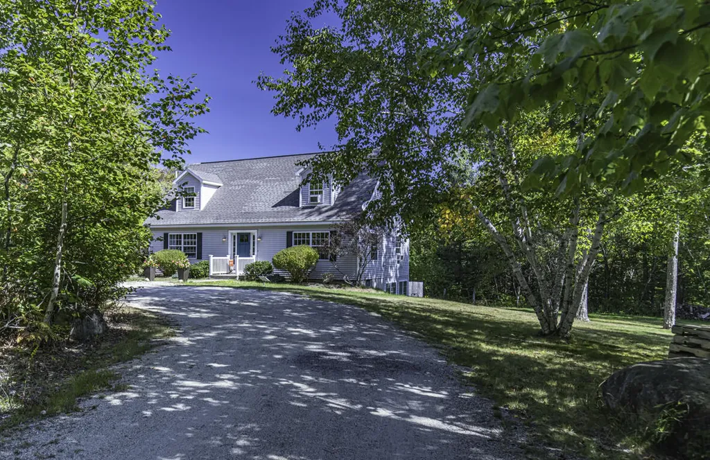 89 Mattson Lane Blue Hill ME 04614