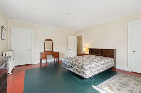 8 Mckeen Street Brunswick ME 04011