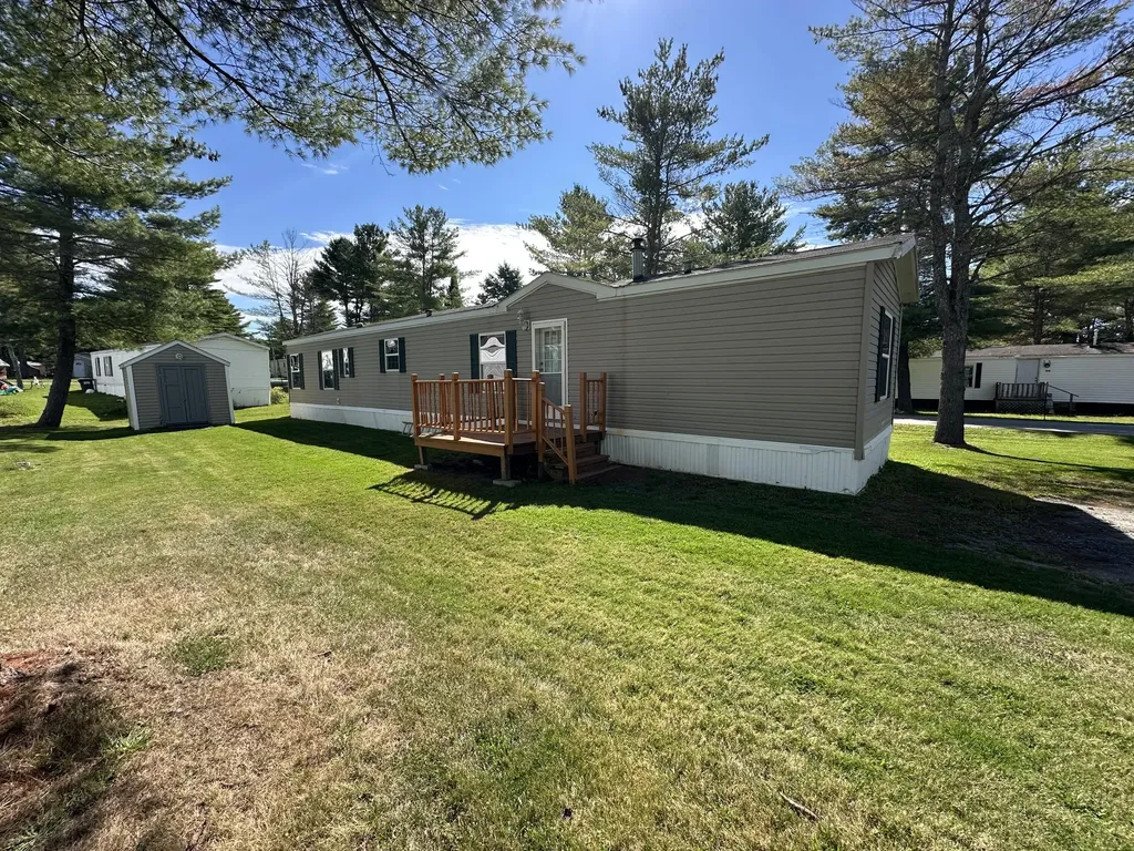 109 Bruins Drive Waterville ME 04901