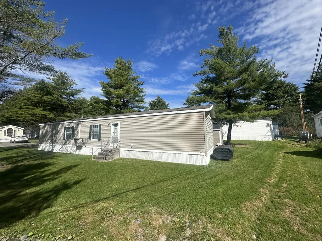 109 Bruins Drive Waterville ME 04901