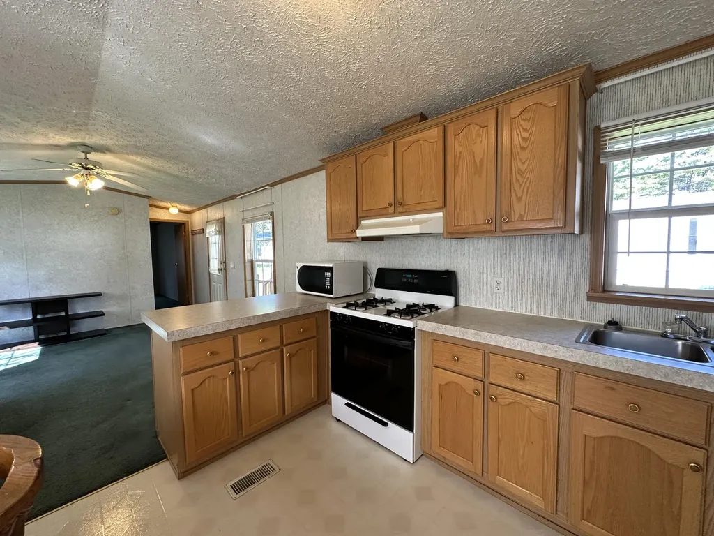 109 Bruins Drive Waterville ME 04901
