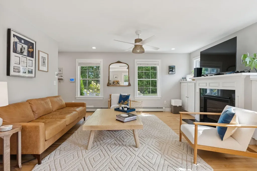 10 Leighton Farm Road Scarborough ME 04074