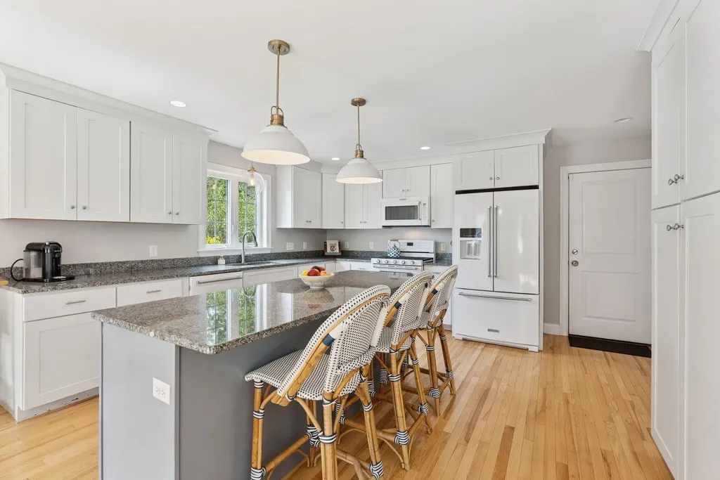 10 Leighton Farm Road Scarborough ME 04074