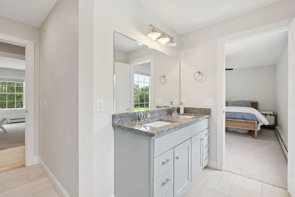 10 Leighton Farm Road Scarborough ME 04074
