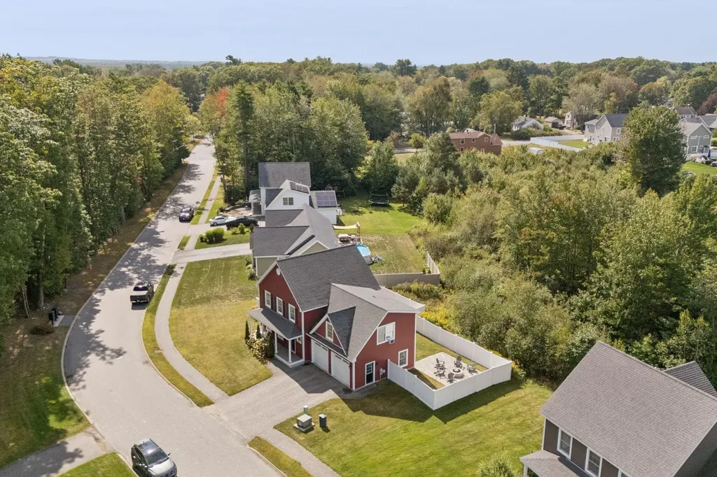 10 Leighton Farm Road Scarborough ME 04074