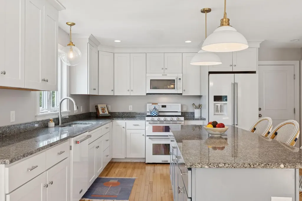 10 Leighton Farm Road Scarborough ME 04074