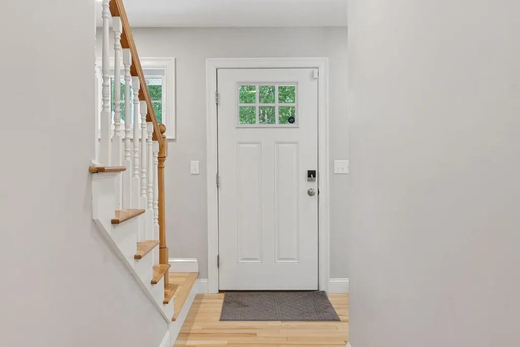 10 Leighton Farm Road Scarborough ME 04074