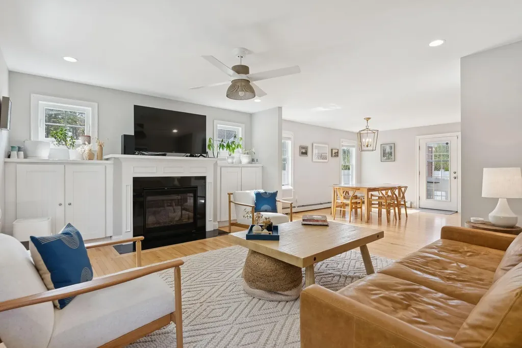 10 Leighton Farm Road Scarborough ME 04074