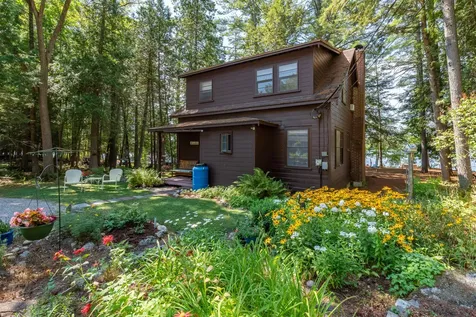 24 Chickadee Way Norway ME 04268