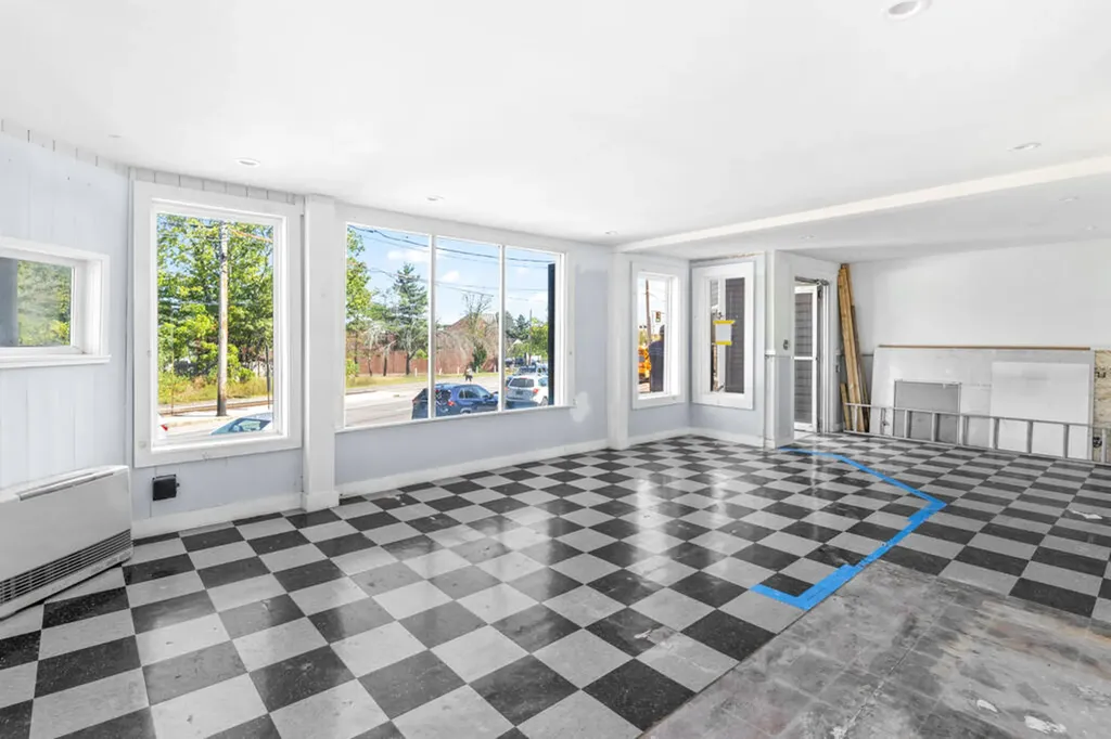 736 Forest Avenue Portland ME 04103