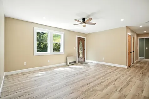 76 Pirate Lane Fairfield ME 04937