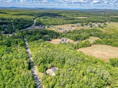 76 Pirate Lane Fairfield ME 04937