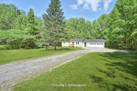 76 Pirate Lane Fairfield ME 04937