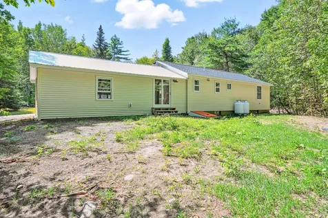 76 Pirate Lane Fairfield ME 04937
