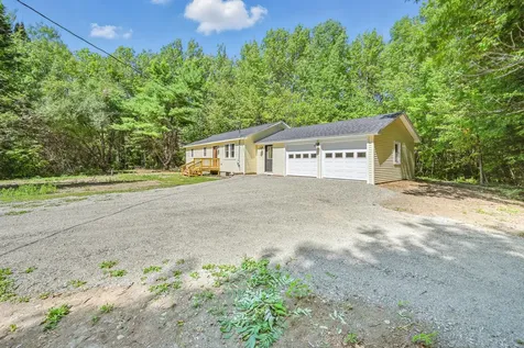 76 Pirate Lane Fairfield ME 04937