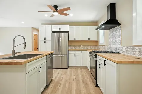 76 Pirate Lane Fairfield ME 04937