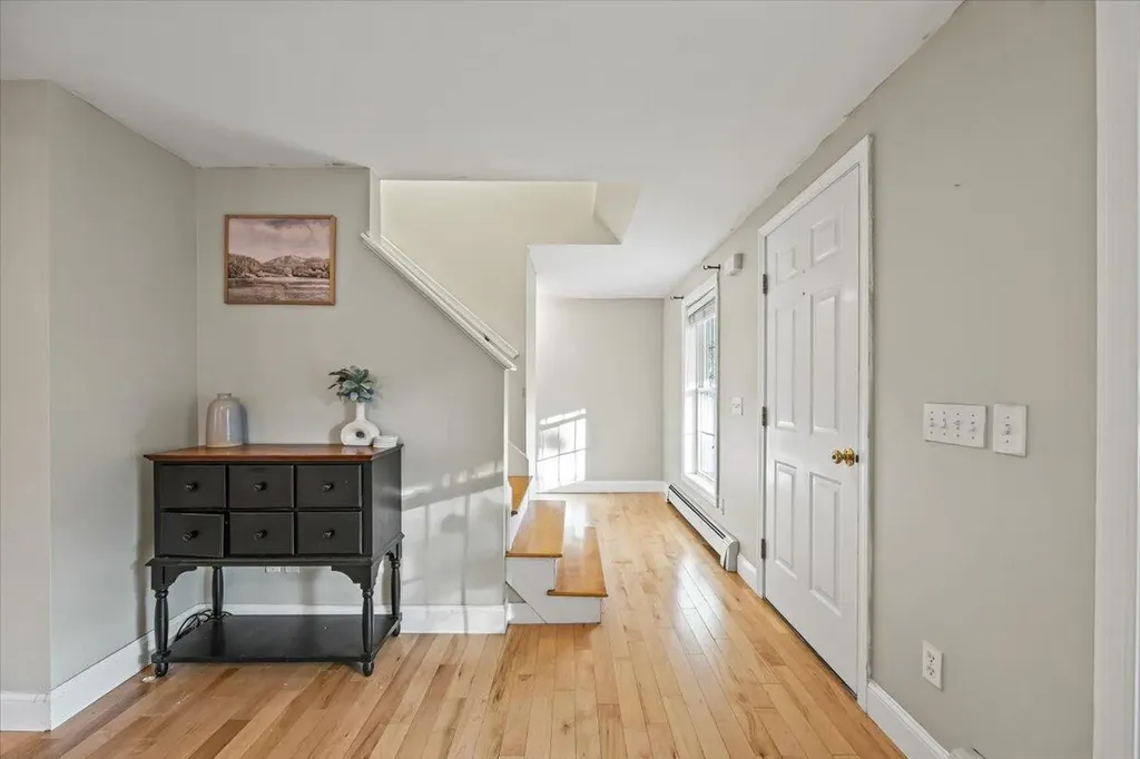 24 Caroline Crossing Hollis ME 04042