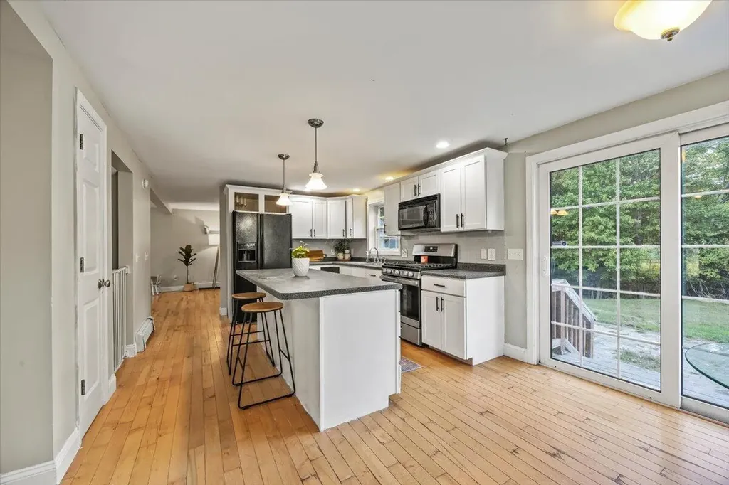 24 Caroline Crossing Hollis ME 04042