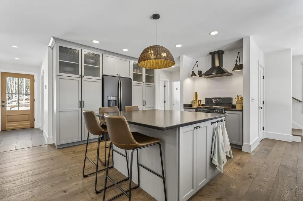 47 Thayer Way Bethel ME 04217