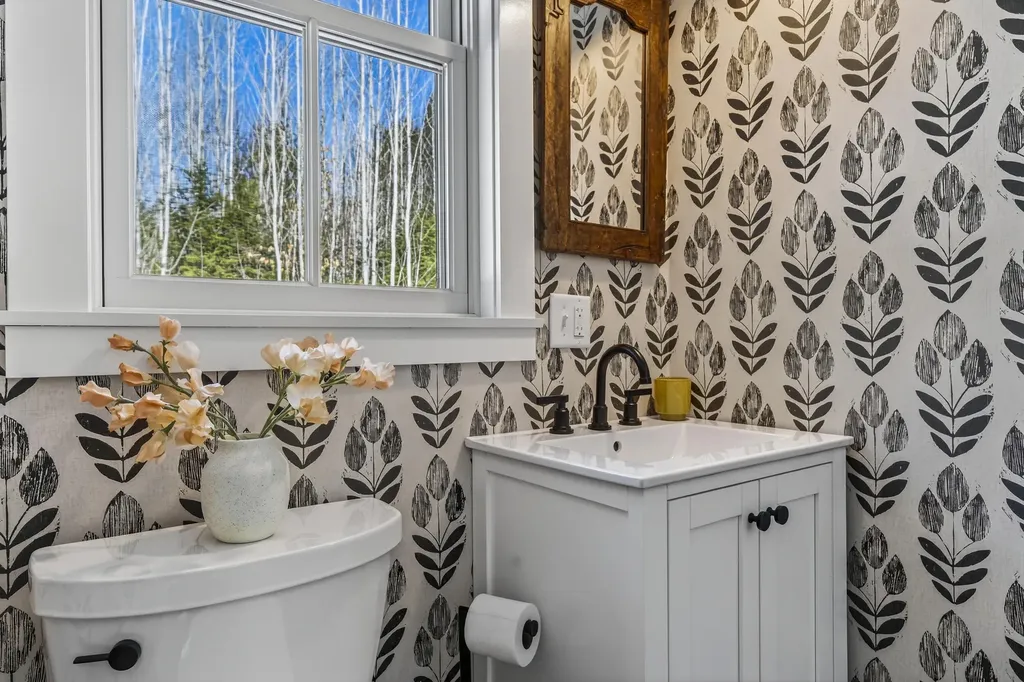 47 Thayer Way Bethel ME 04217
