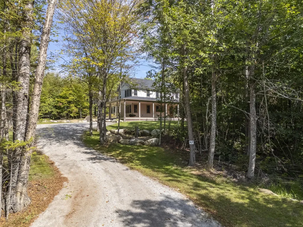 47 Thayer Way Bethel ME 04217