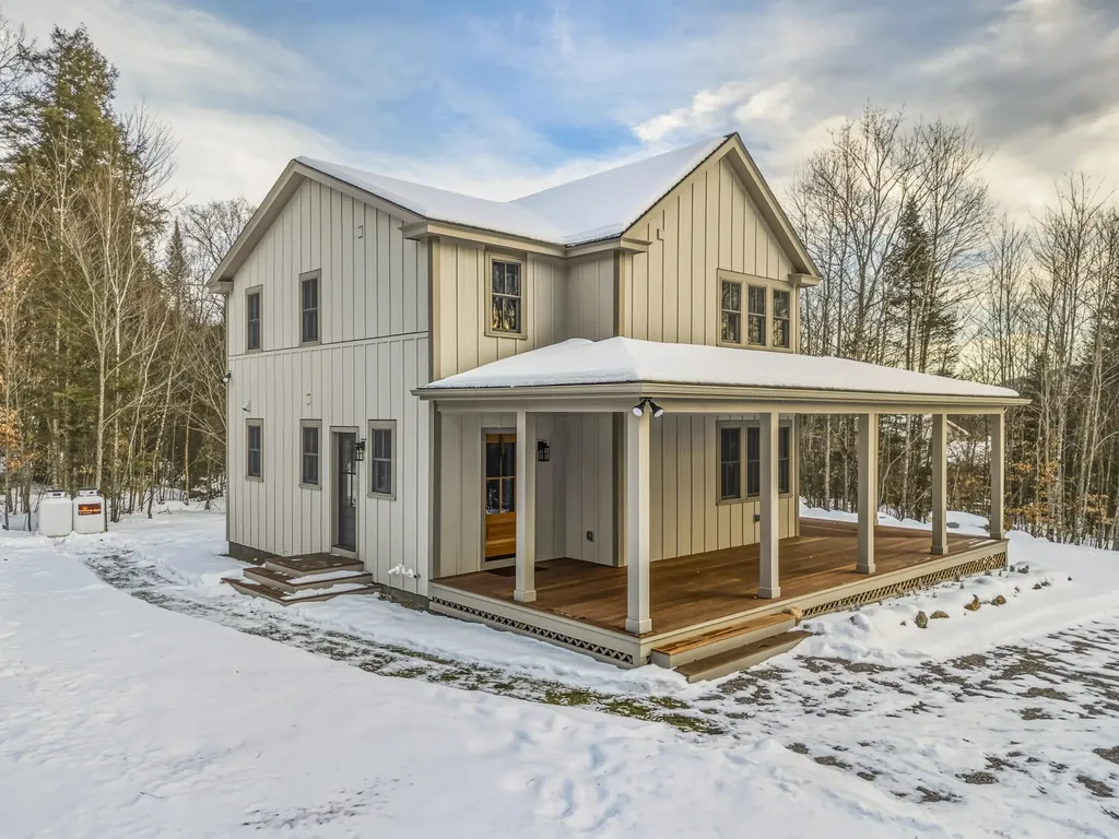47 Thayer Way Bethel ME 04217