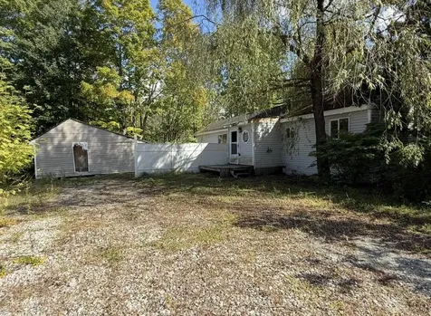 5 Wayside Avenue Bridgton ME 04009
