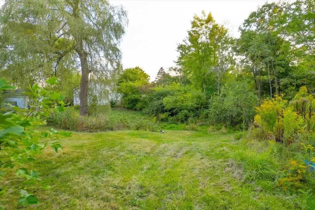 185 Pleasant Street Richmond ME 04357