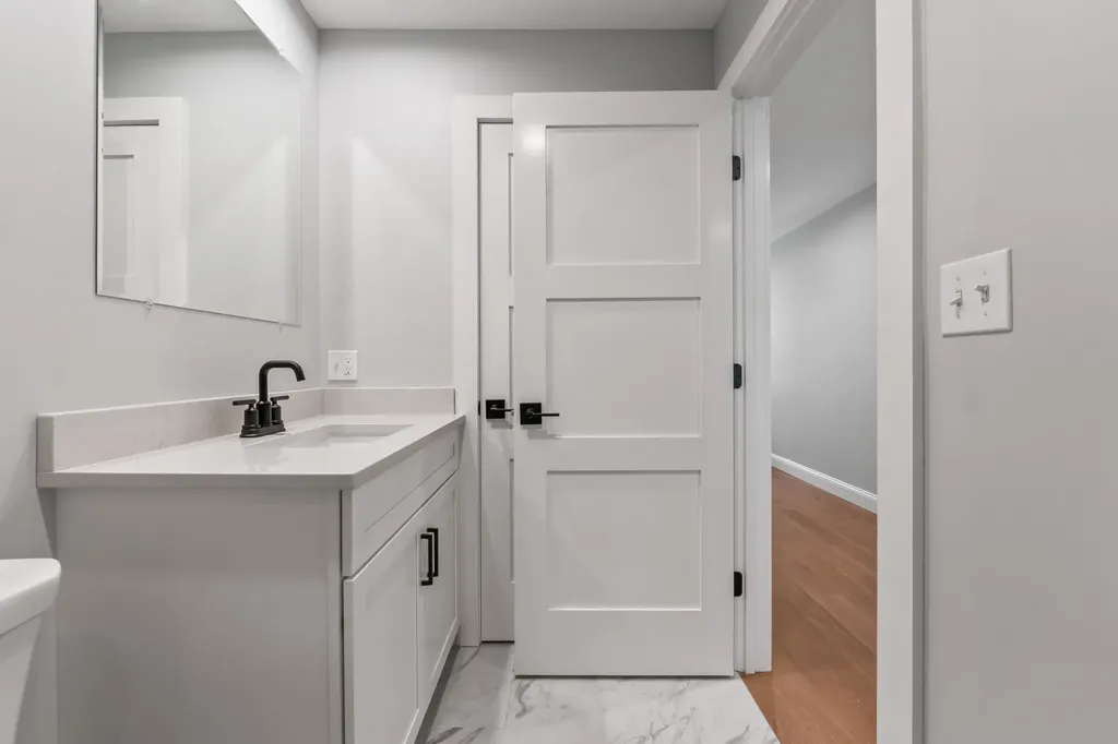 11 Heritage Lane Kennebunk ME 04043